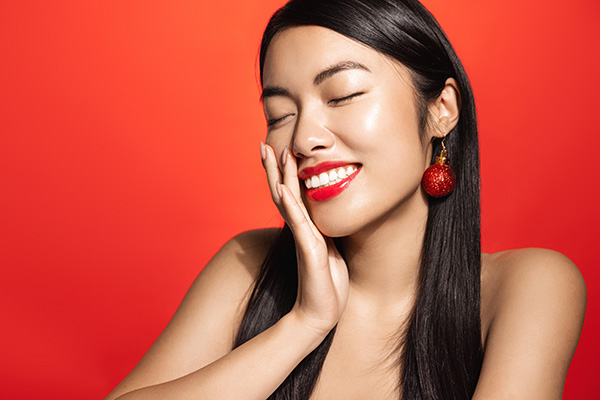 6 Tips to Get Your Glowing Holiday Skin